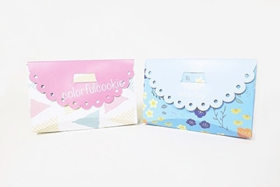お菓子用のバッグ型の化粧箱