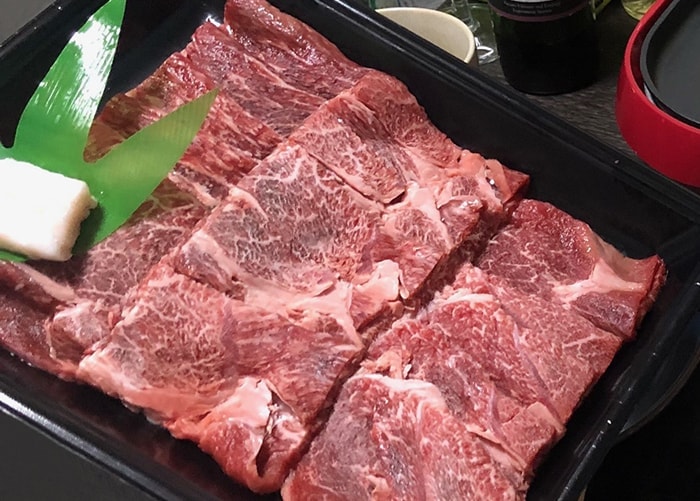 お肉