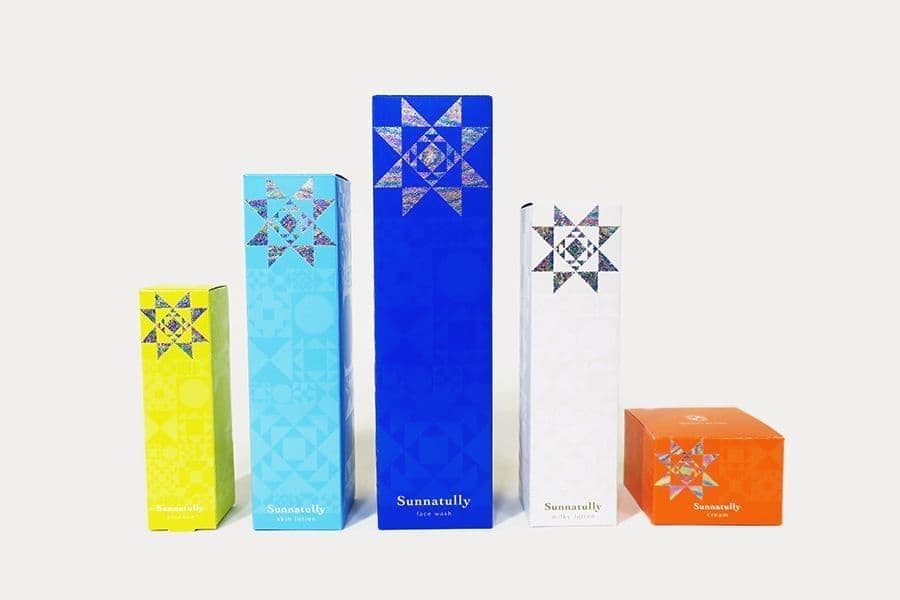 レインボー箔の化粧箱