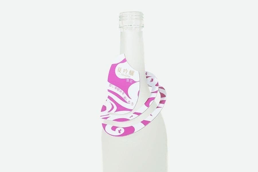 夏酒の特殊型ビン首掛け