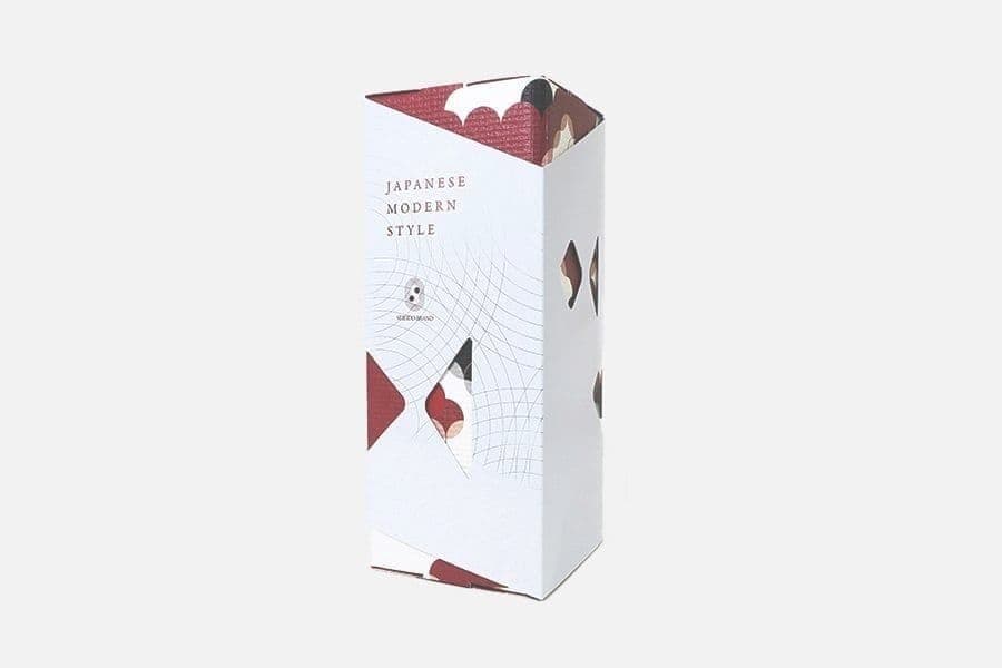 MADEINJAPANを表現したシャンプーセットのパッケージ