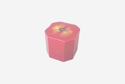 リンゴのお菓子の箱